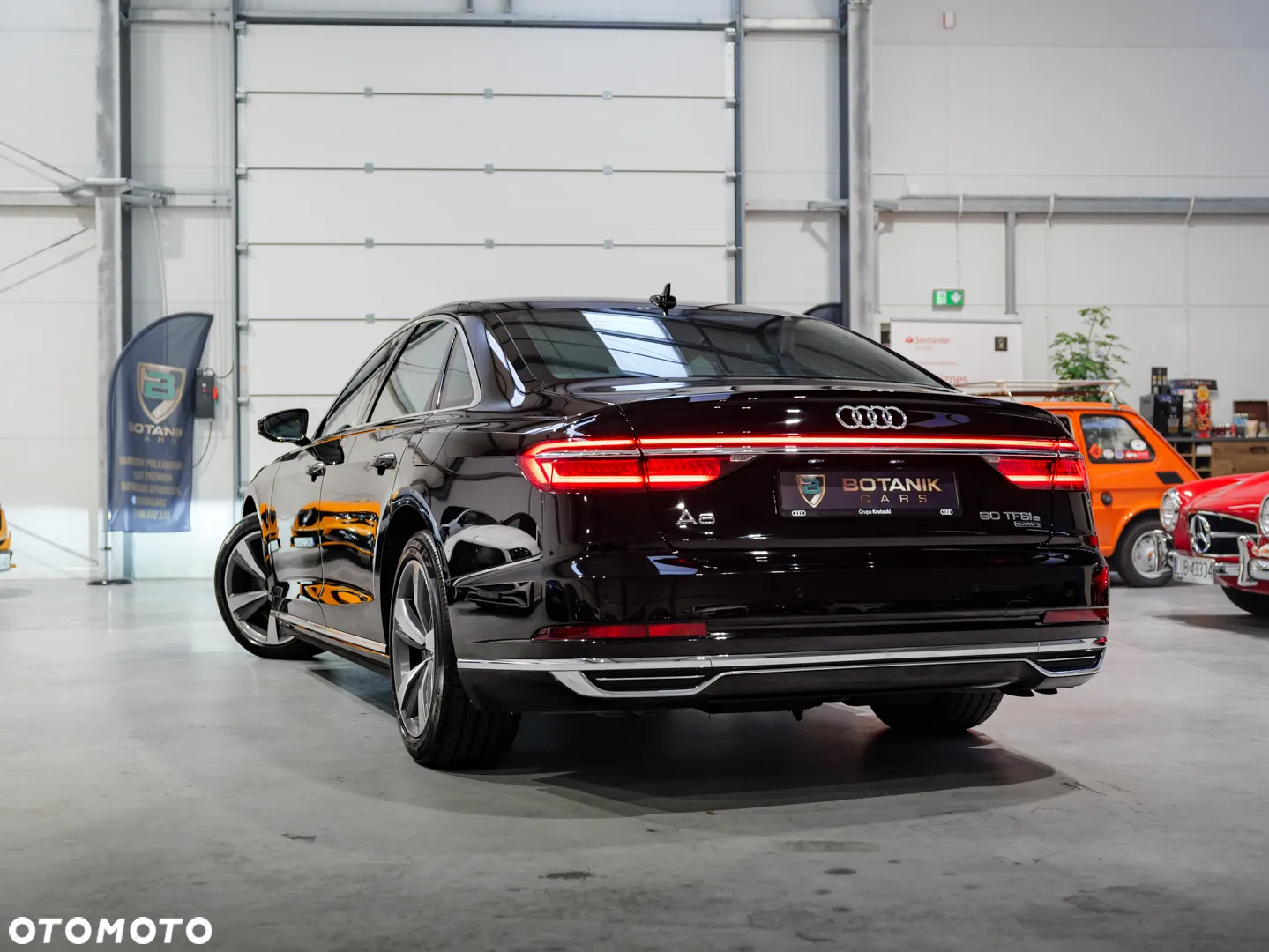 Audi A8 - 8