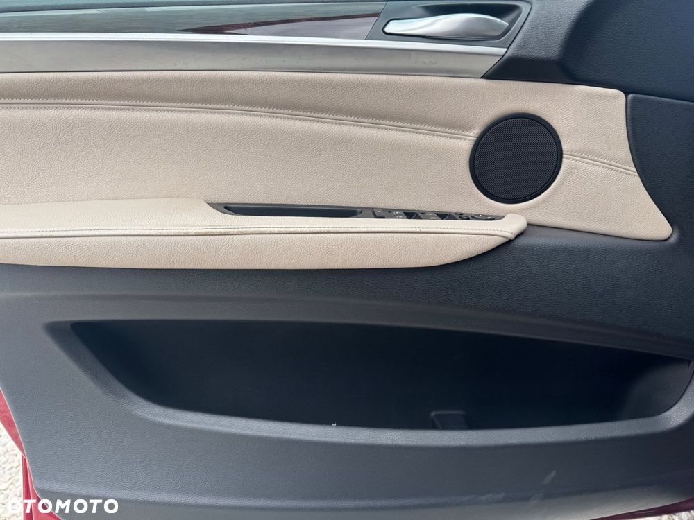 BMW X6 xDrive40d - 18