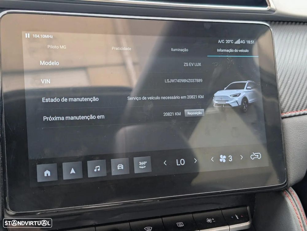 MG ZS EV 72.6 kWh Luxury - 19