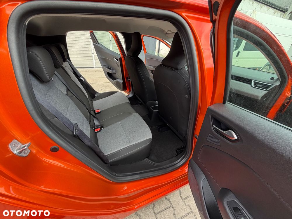 Renault Clio - 9