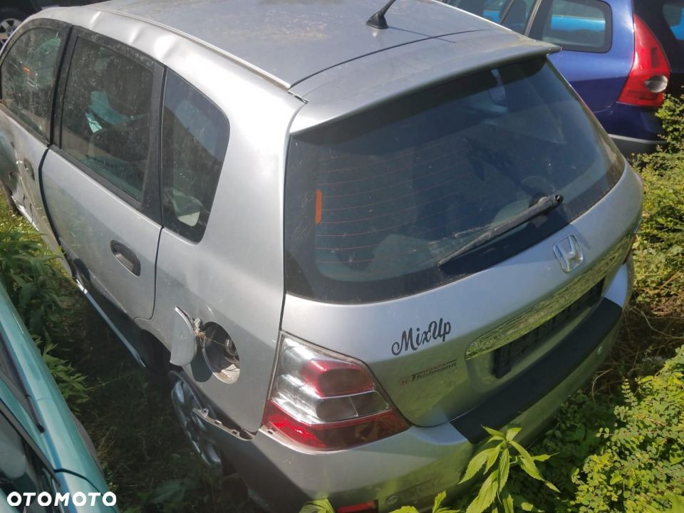 Cześci Honda Civic VII  5-drzwi benzyna - 1