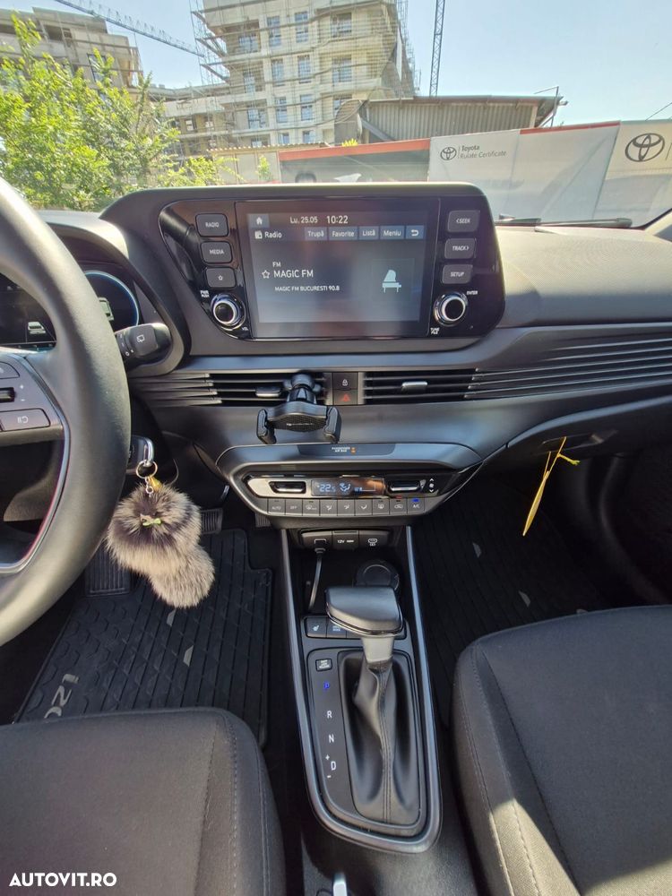 Hyundai i20 1.0 l T-GDi M-Hybrid 100CP 7DCT 5DR Led Line - 11