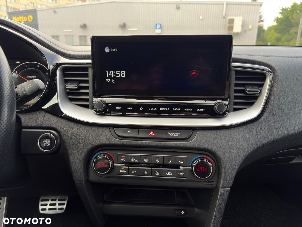 Kia Ceed 1.6 CRDi GT Line DCT - 27