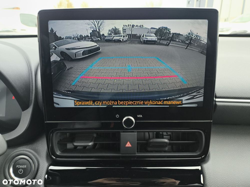 Toyota Yaris Cross - 20