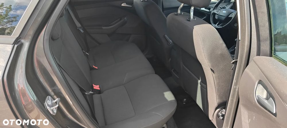 Ford Focus 1.5 TDCi DPF Start-Stopp-System Business - 36