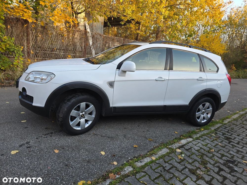 Chevrolet Captiva - 29