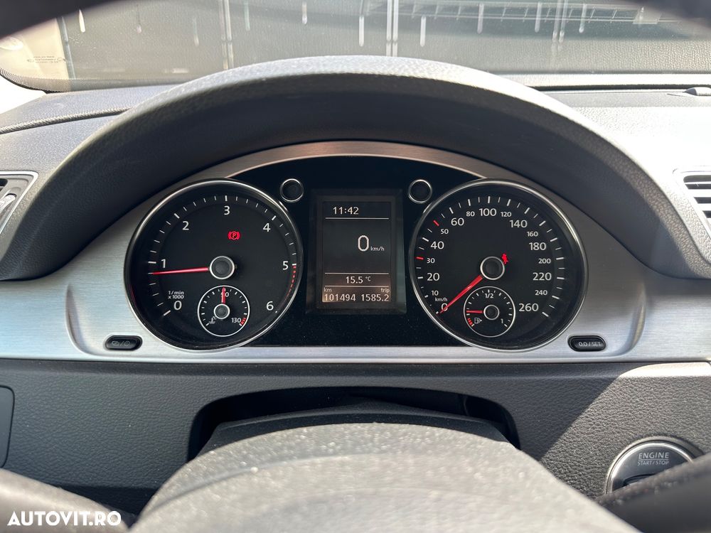 Volkswagen Passat 2.0 TDI BlueMotion Tehnology 4Motion Comfortline - 9