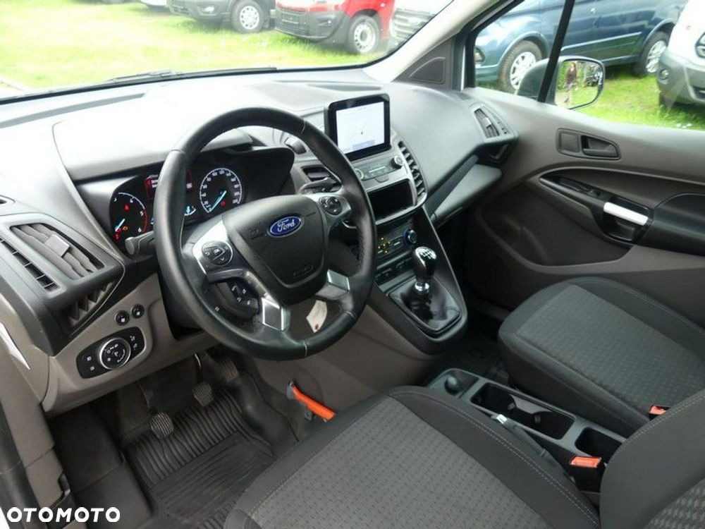 Ford Transit Connect - 4