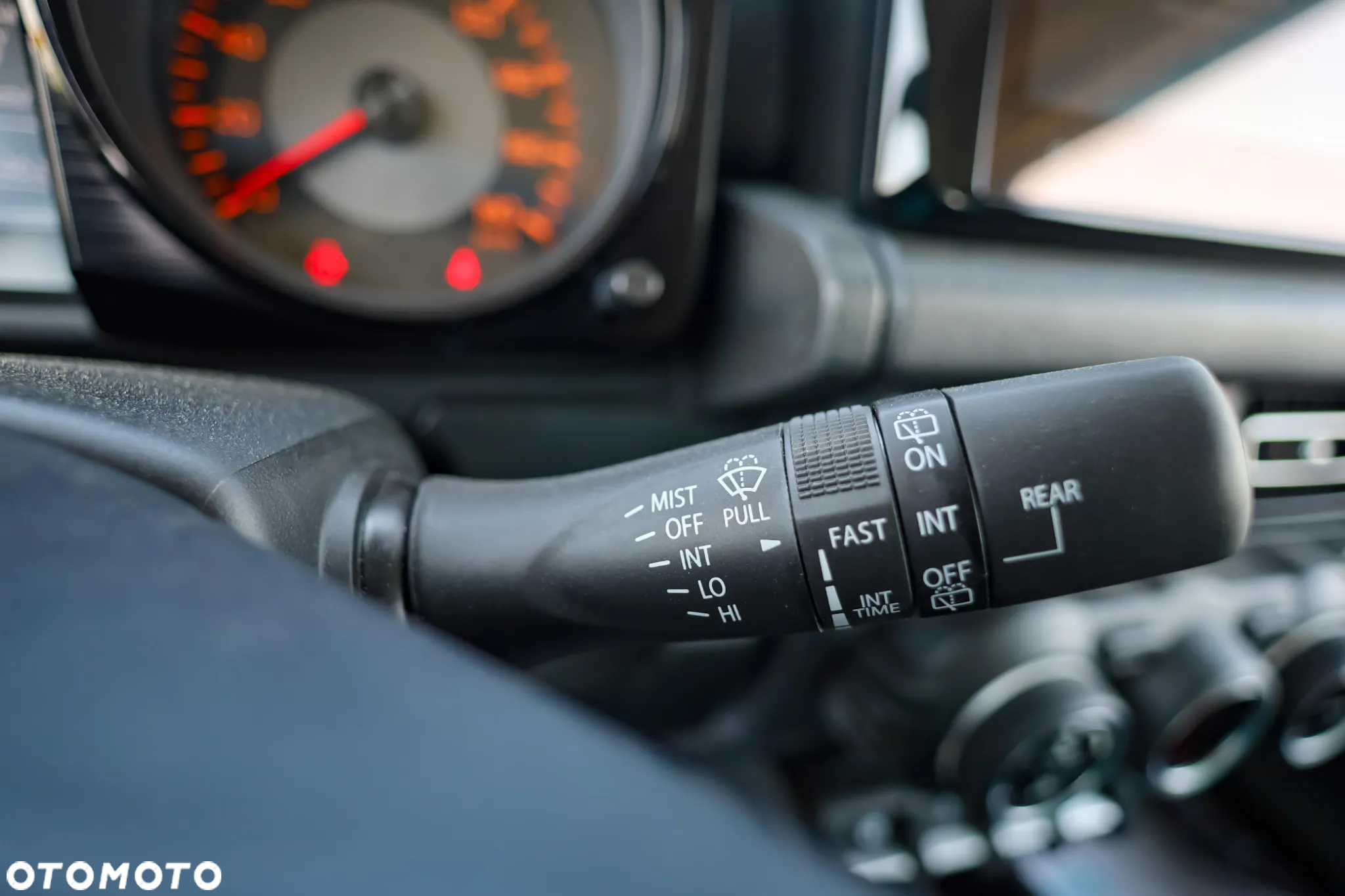 Suzuki Jimny 1.5 Elegance - 23