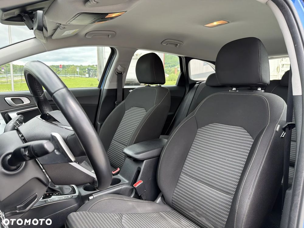 Kia Ceed 1.5 T-GDI M DCT - 12