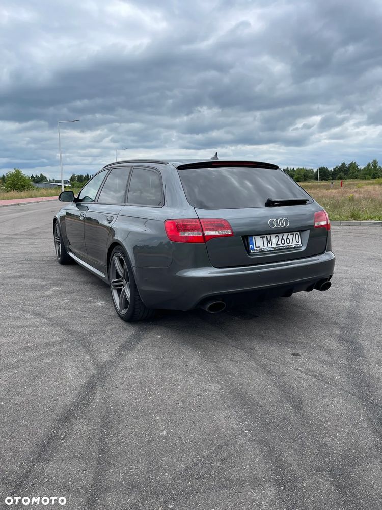 Audi RS6 Avant - 27