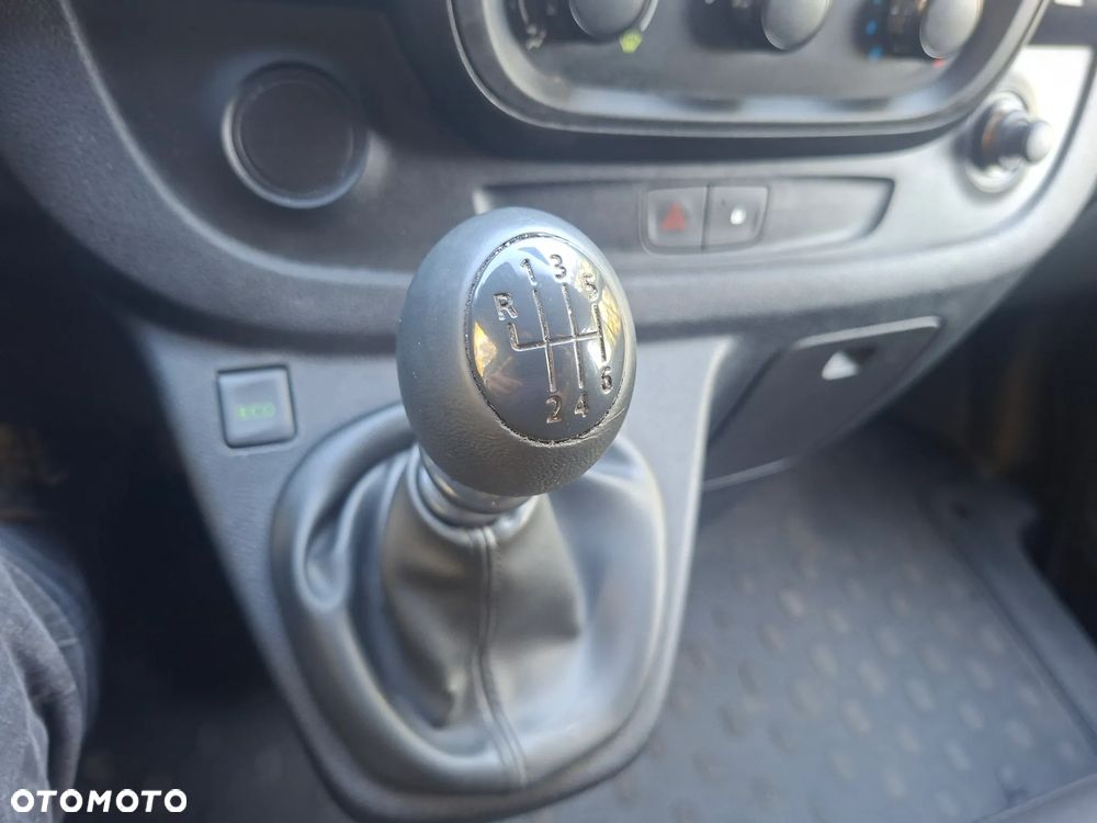 Renault Trafic - 18