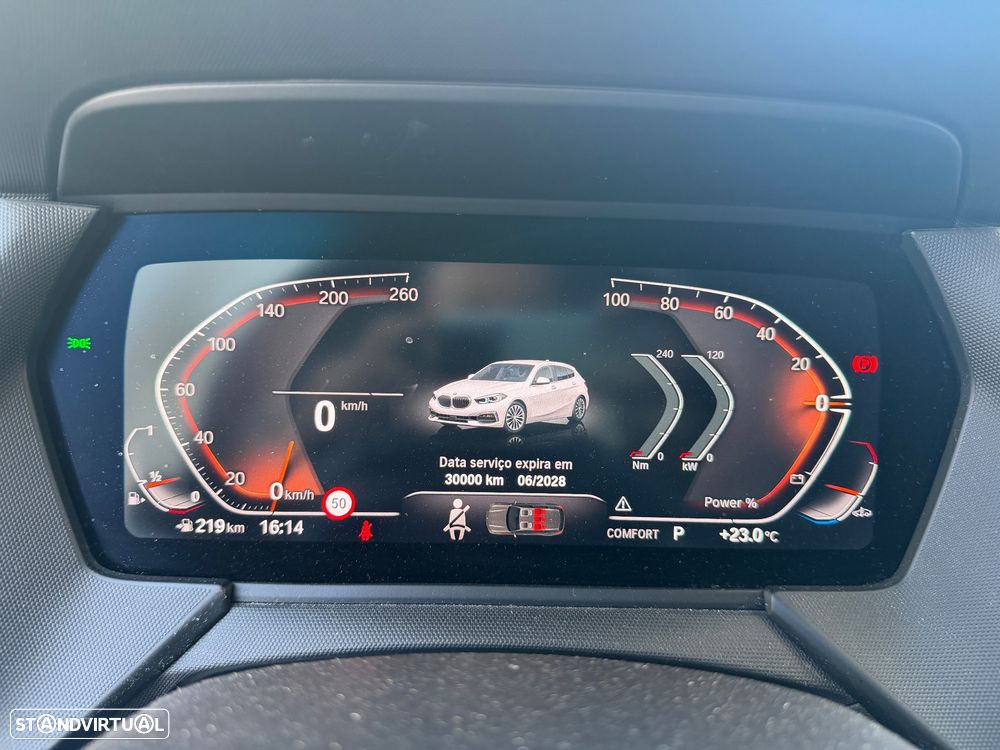 BMW 118 i Aut. Luxury Line - 22