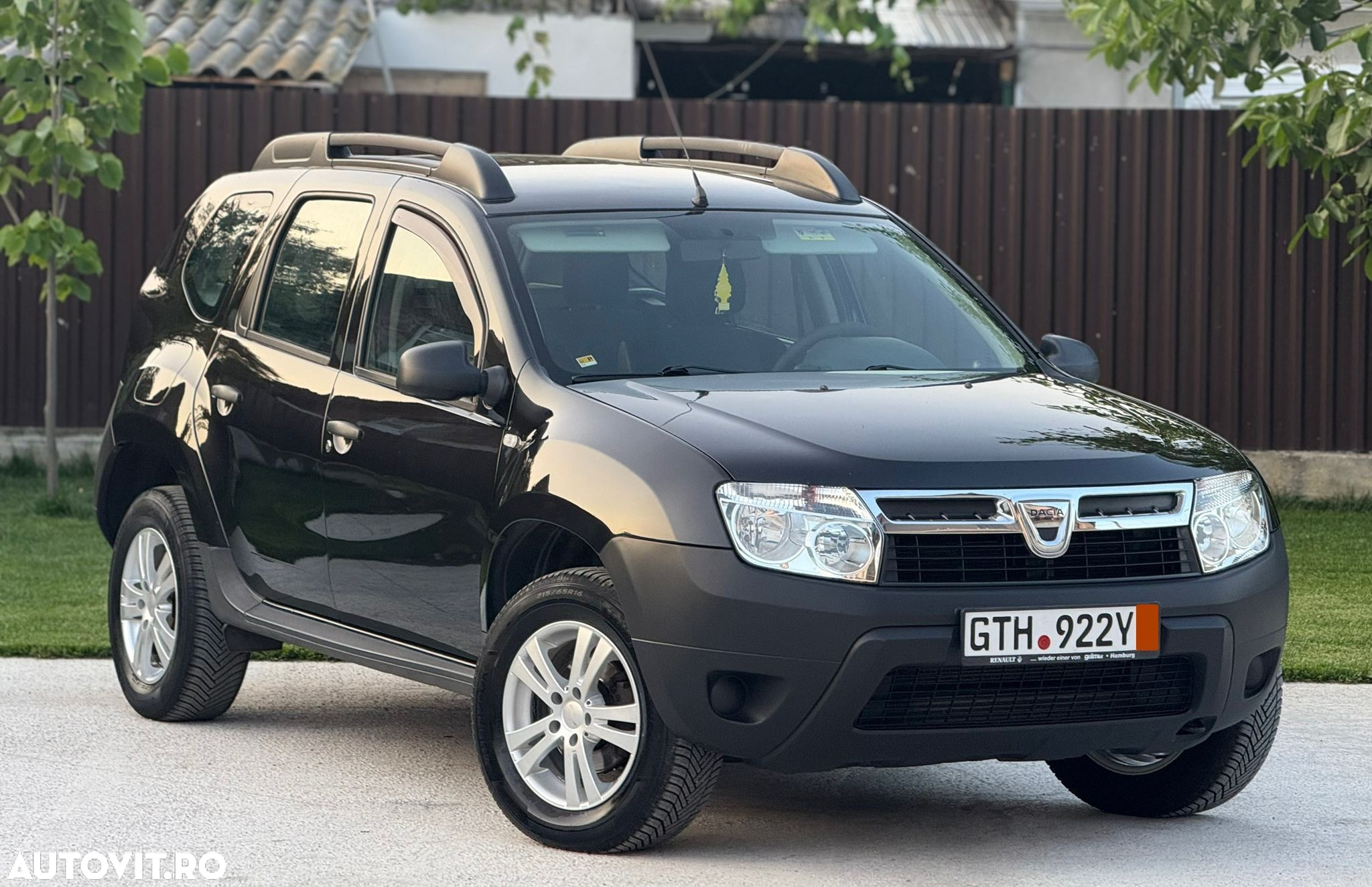 Dacia Duster 1.5 dCi 4x2 Laureate - 2