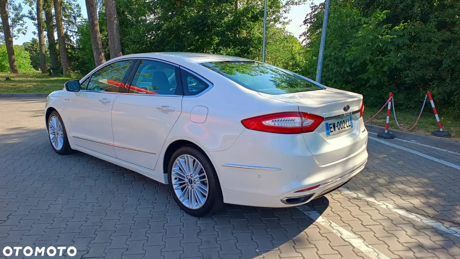 Ford Mondeo Vignale 2.0 Hybrid - 5