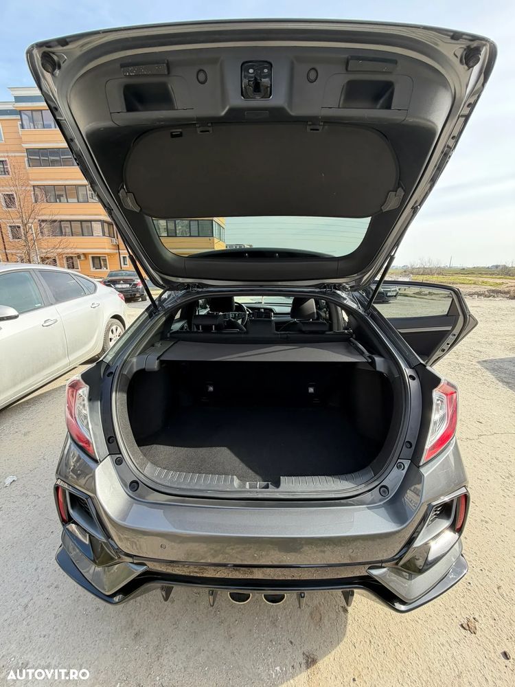 Honda Civic 1.5 i-VTEC Turbo CVT Sport Plus - 15