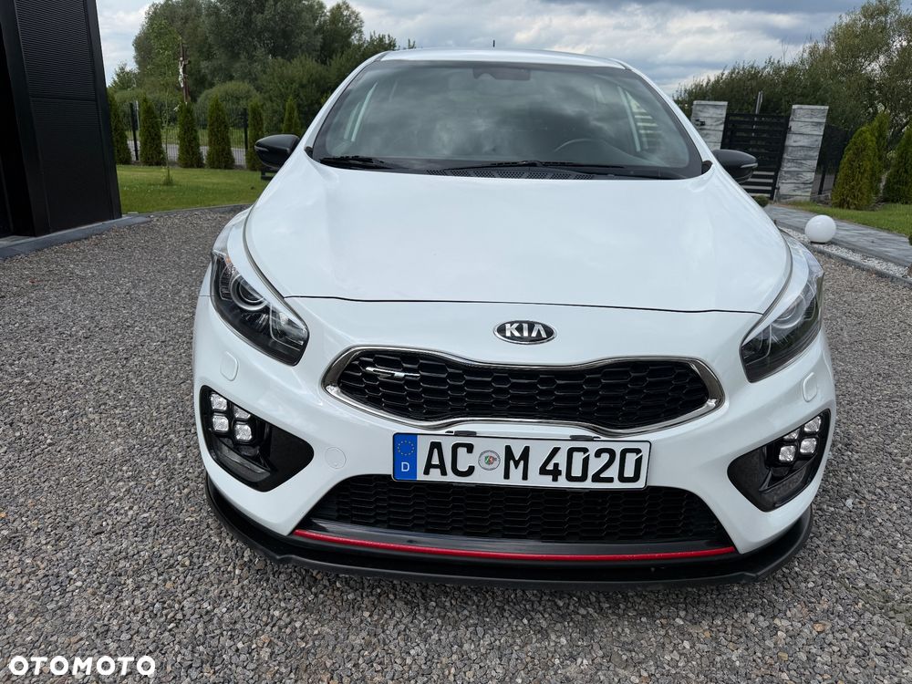 Kia Ceed 1.6 T-GDI GT-Track - 9