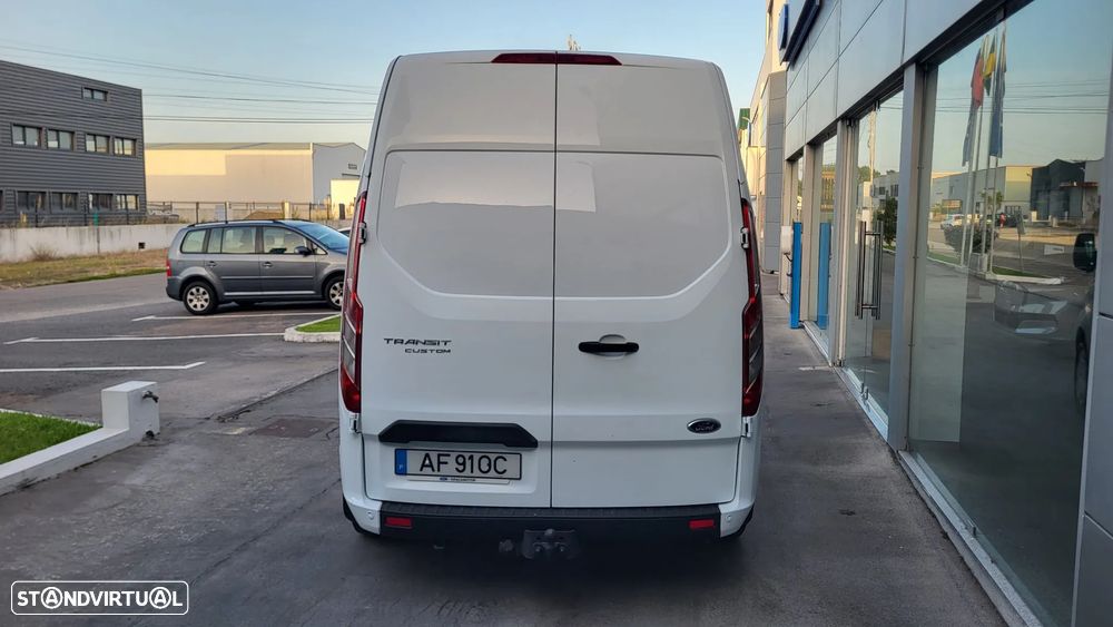 Ford Transit Custom L2H2 (Longa com Tecto Alto) - 8