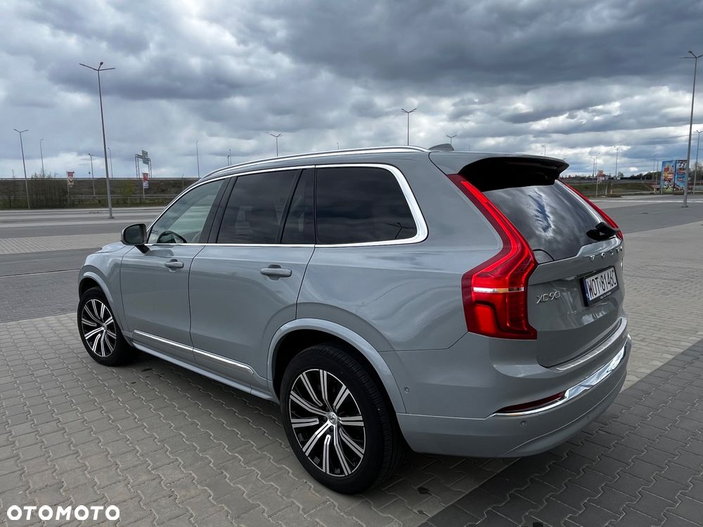 Volvo XC 90 - 30