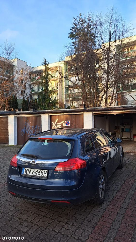 Opel Insignia - 12