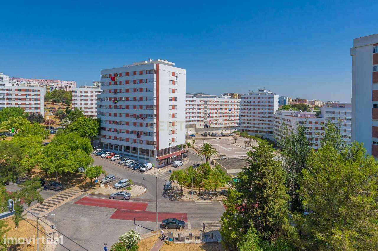 Apartamento T3 Póvoa de Santa Iria com elevador, boa localização - Grande imagem: 5/42