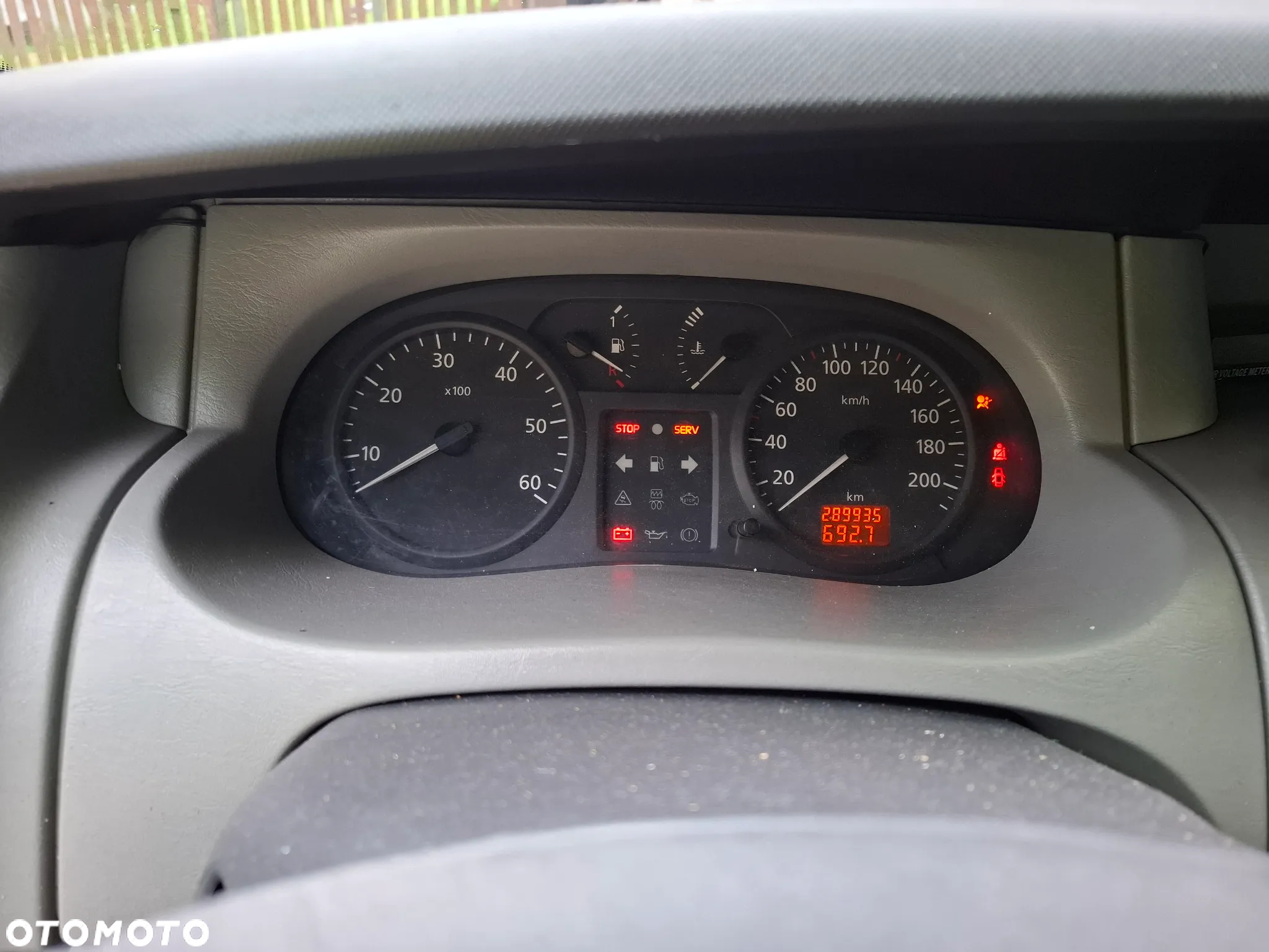 Renault Trafic 2.5 dCi L2H1 - 12