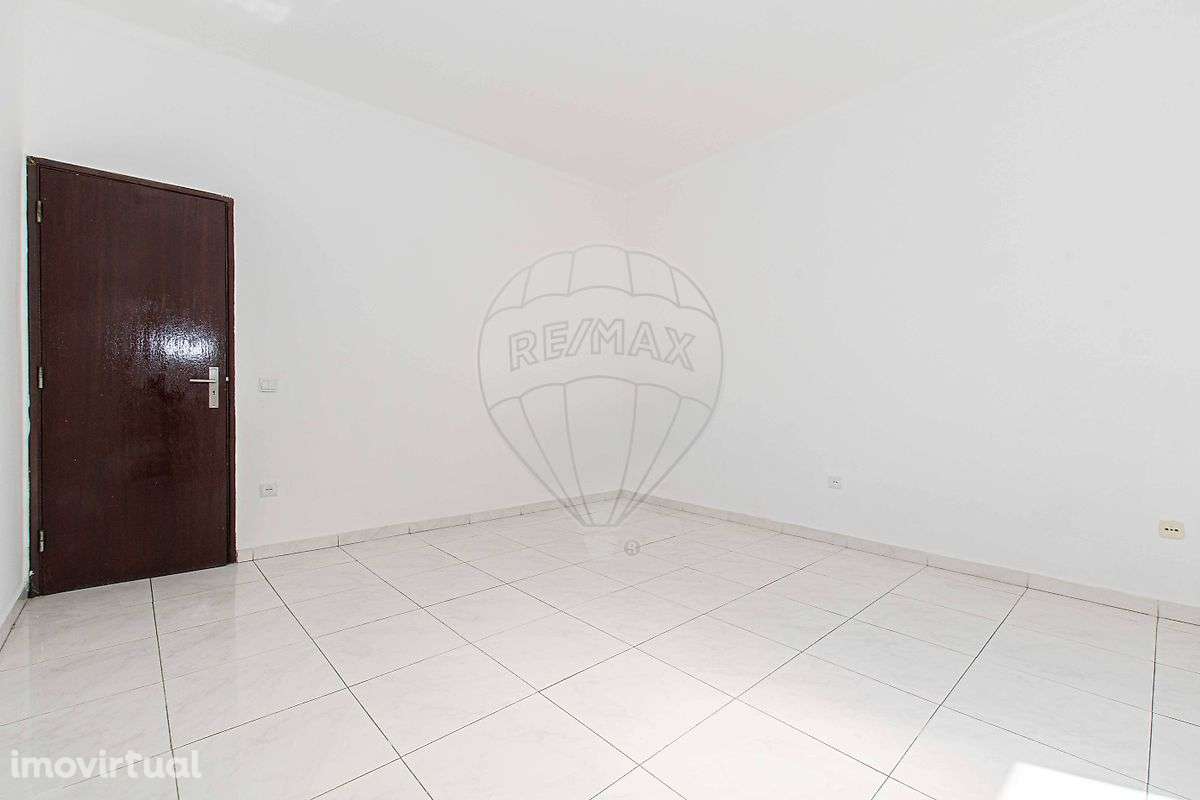Apartamento T2 para arrendamento - Grande imagem: 5/13