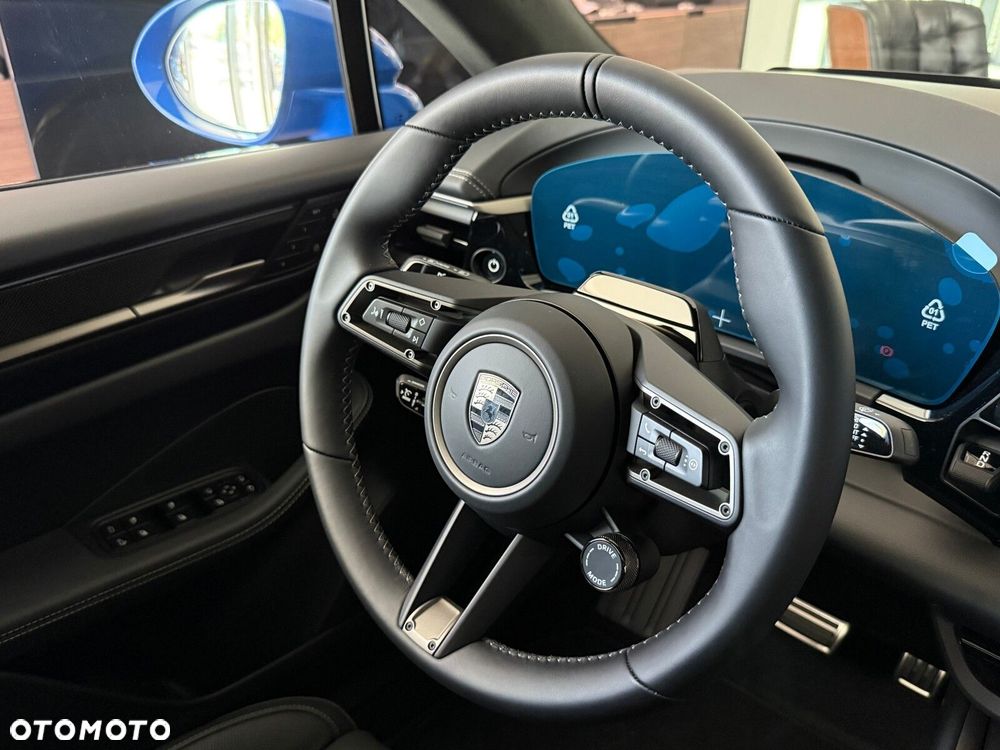Porsche Macan - 26