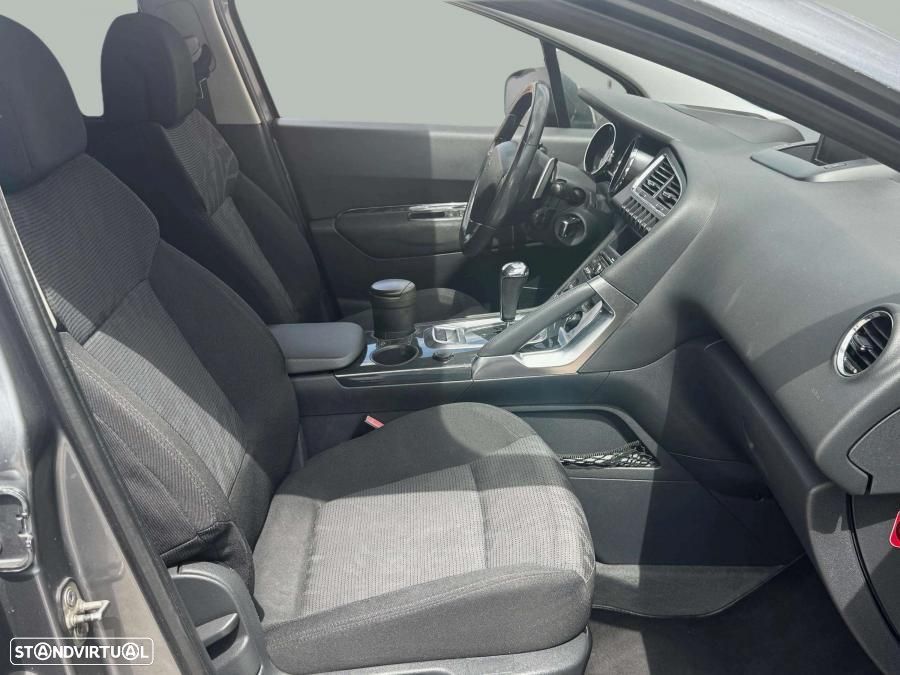 Peugeot 3008 1.6 HDi Sport CMP6 - 10