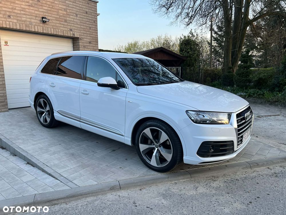 Audi Q7 - 3