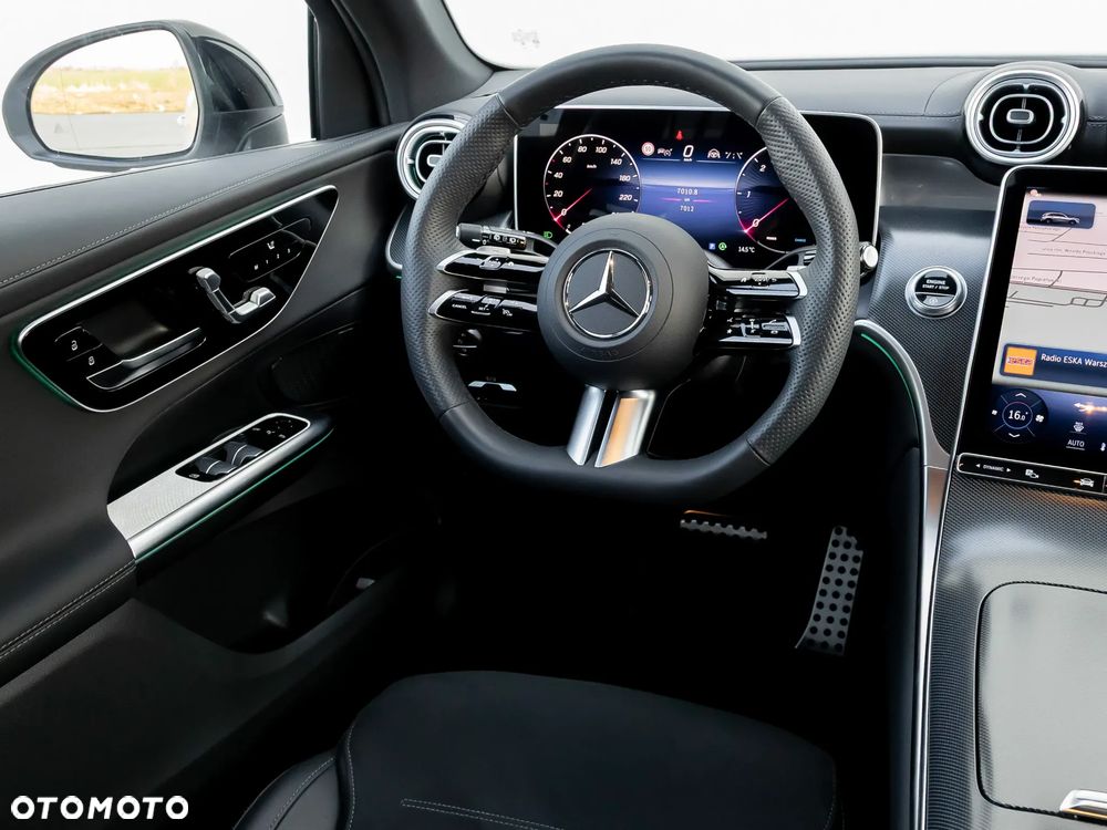 Mercedes-Benz GLC - 15