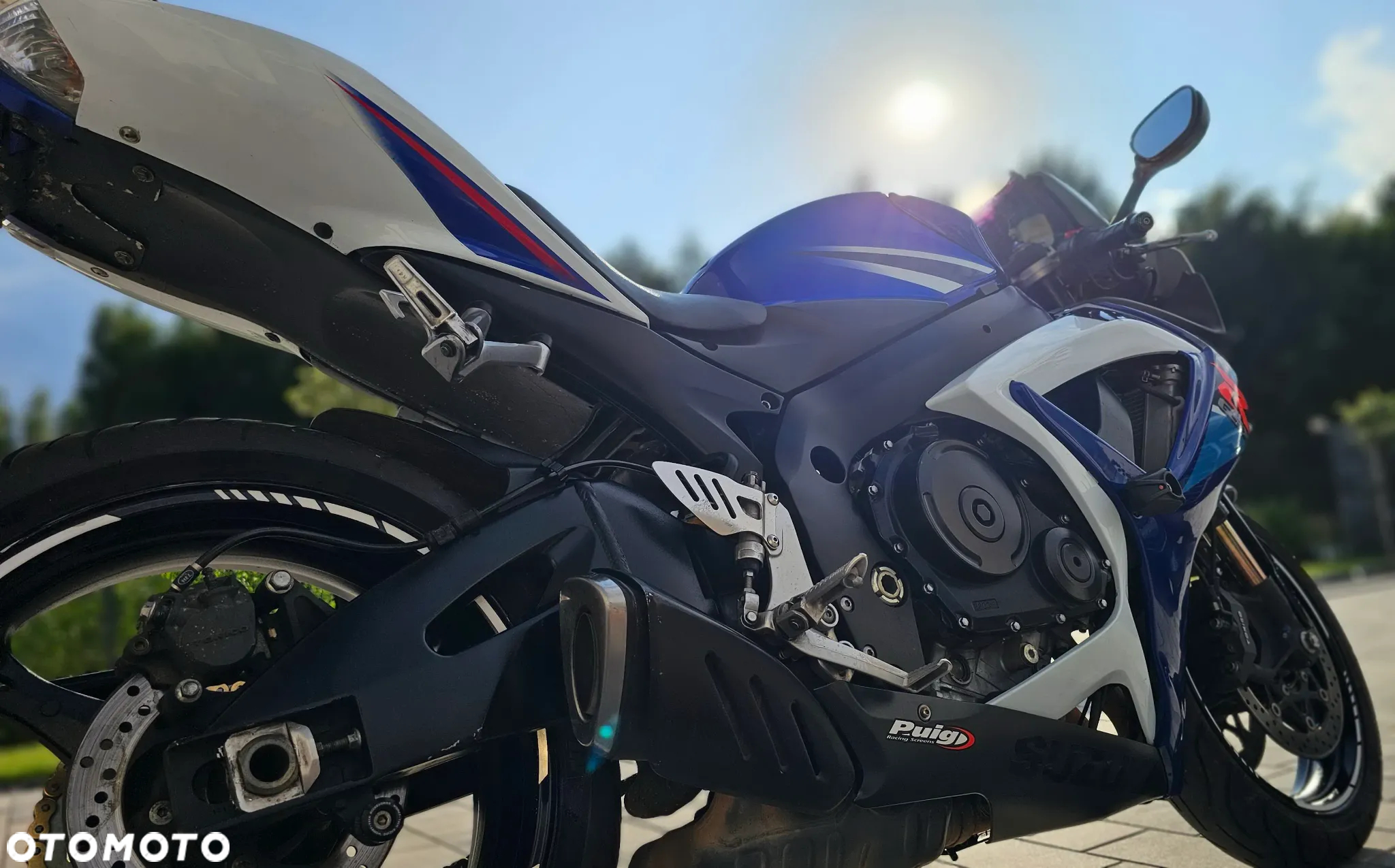 Suzuki GSX-R - 6