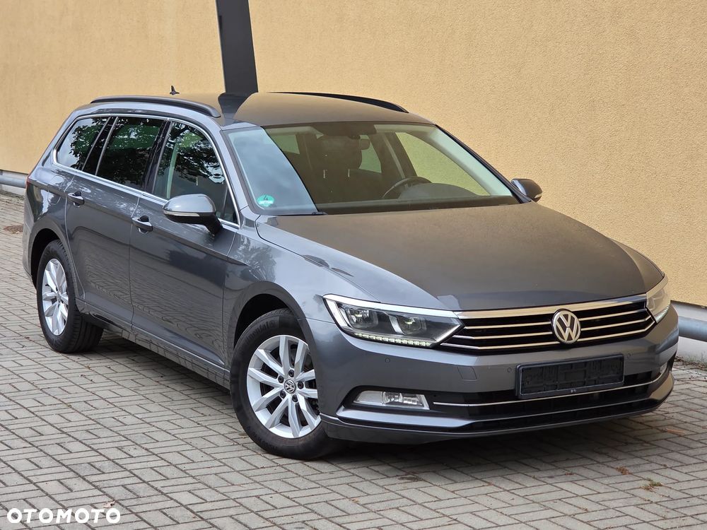 Volkswagen Passat 2.0 TDI SCR DSG Comfortline - 1