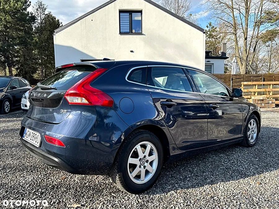 Volvo V40 D2 Summum - 4