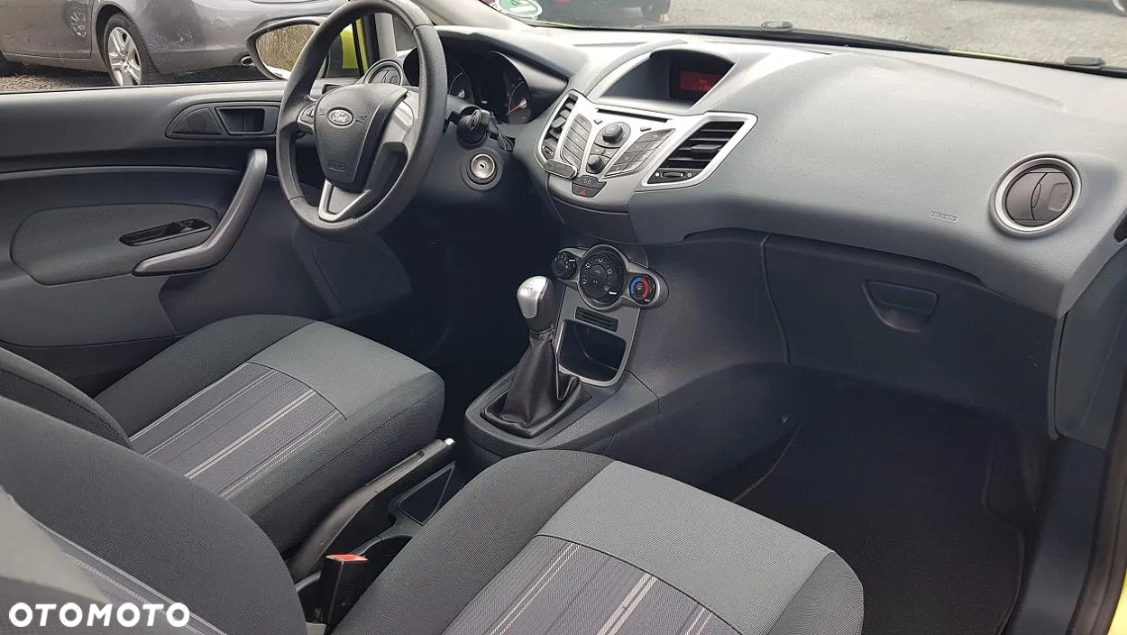 Ford Fiesta 1.25 Ambiente - 17