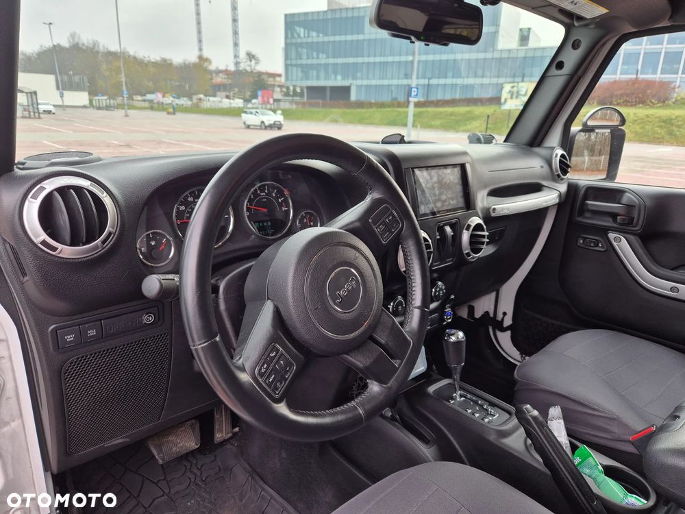Jeep Wrangler 3.6 Rubicon - 13
