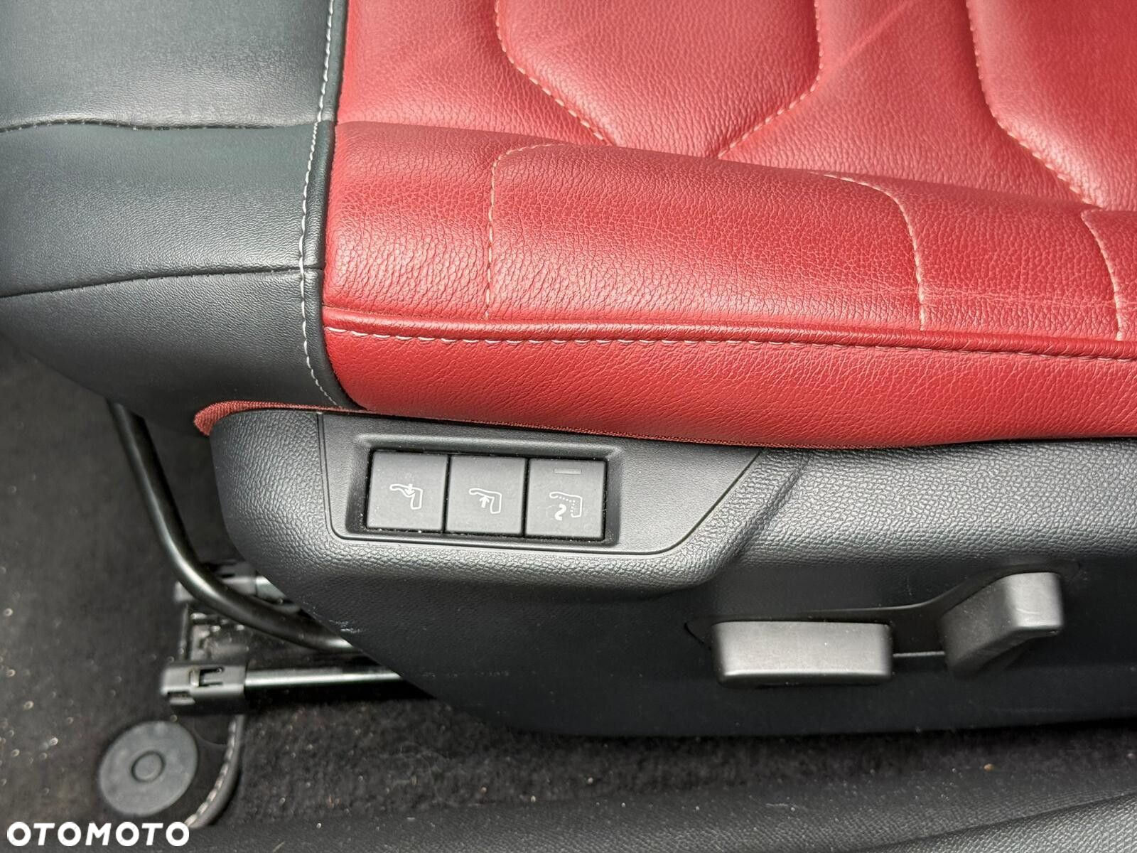 Citroën C4 1.2 PureTech Shine S&S EAT8 - 11