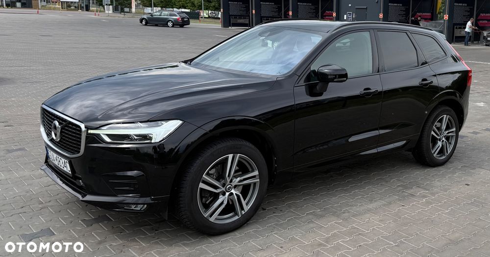 Volvo XC 60 B4 D AWD R-Design - 3
