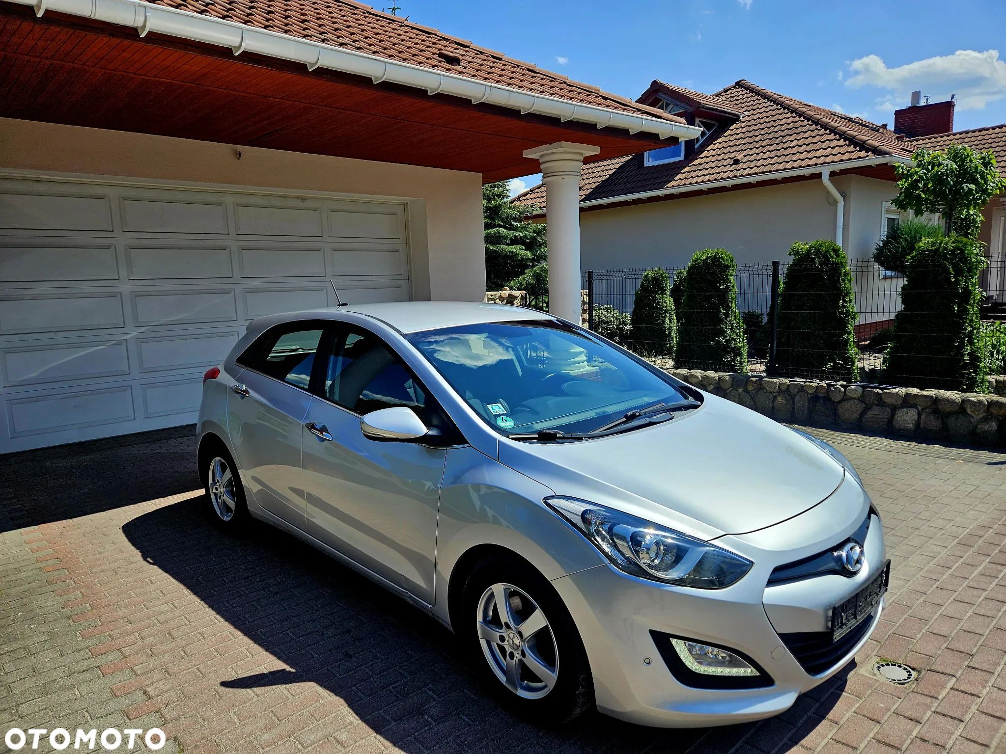 Hyundai i30 1.6 CRDI Automatik Style - 1