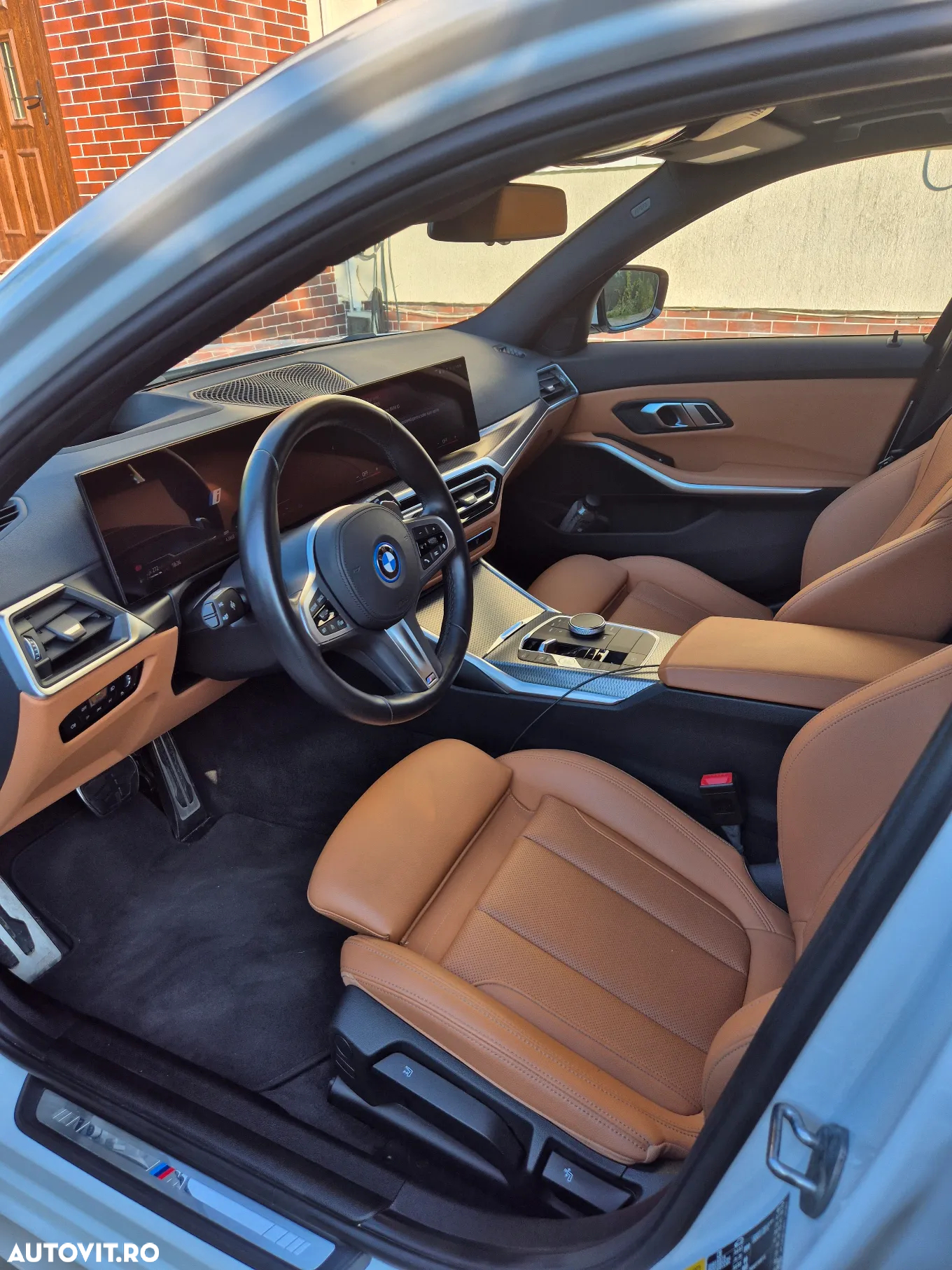 BMW Seria 3 330e xDrive AT PHEV - 11