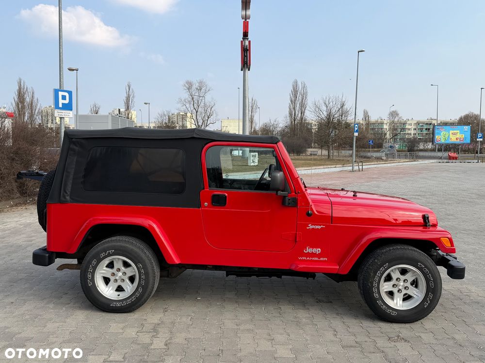 Jeep Wrangler - 4