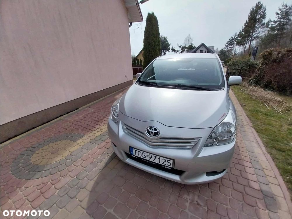 Toyota Verso 2.0 D-4D Sol plus - 36