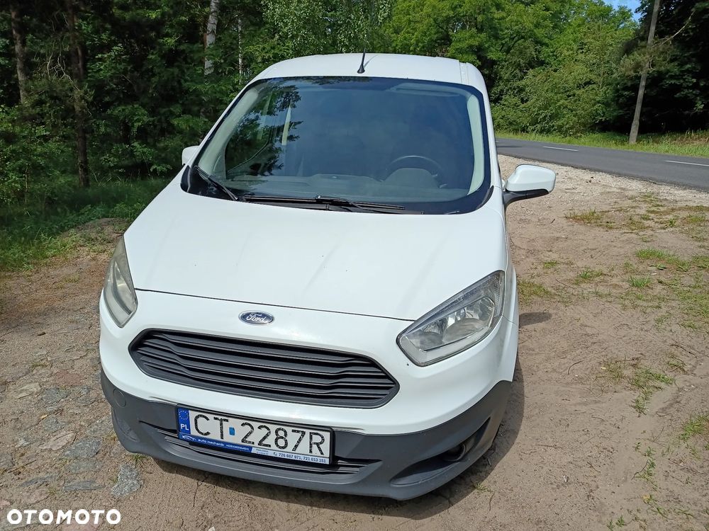 Ford Transit Courier Ambiente - 2