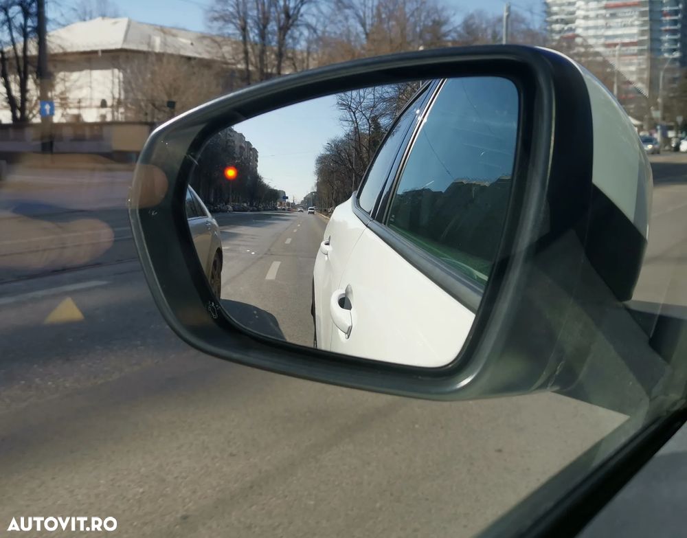 Peugeot 3008 1.5 BlueHDI S&S EAT8 Allure - 14