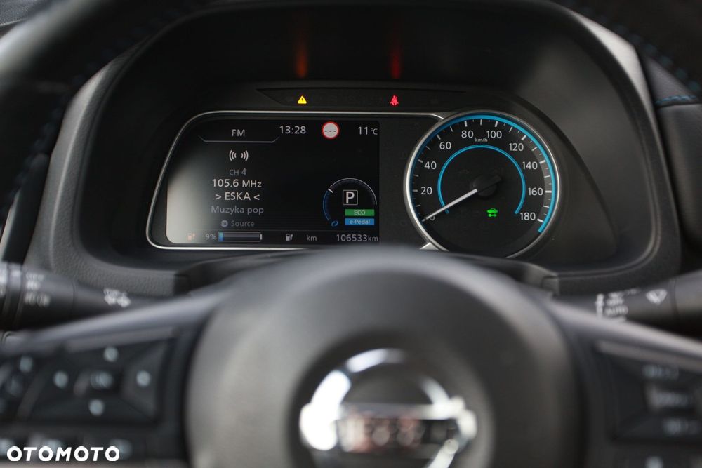 Nissan Leaf 40kWh Acenta (6.6 kW) - 25