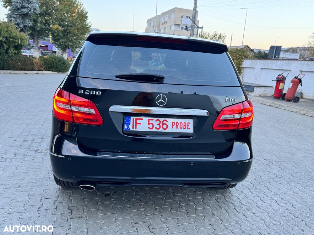 Mercedes-Benz B 200 CDI BlueEFFICIENCY - 11