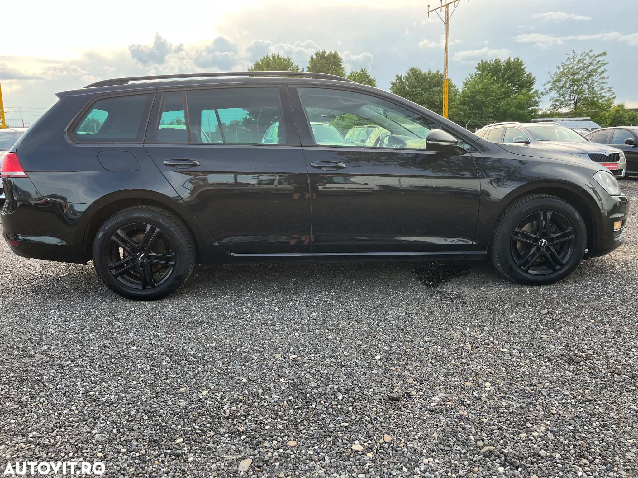 Volkswagen Golf 1.6 TDI 4Motion BMT Highline - 5