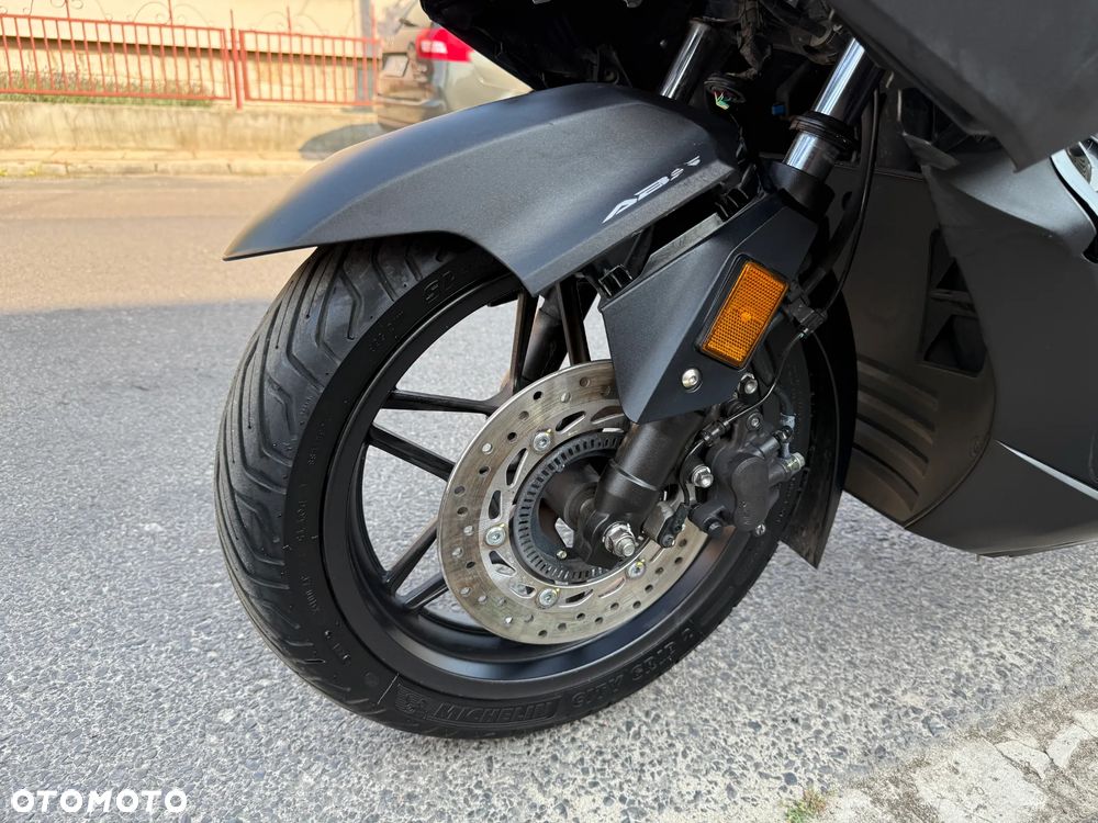 Honda NSS - 18