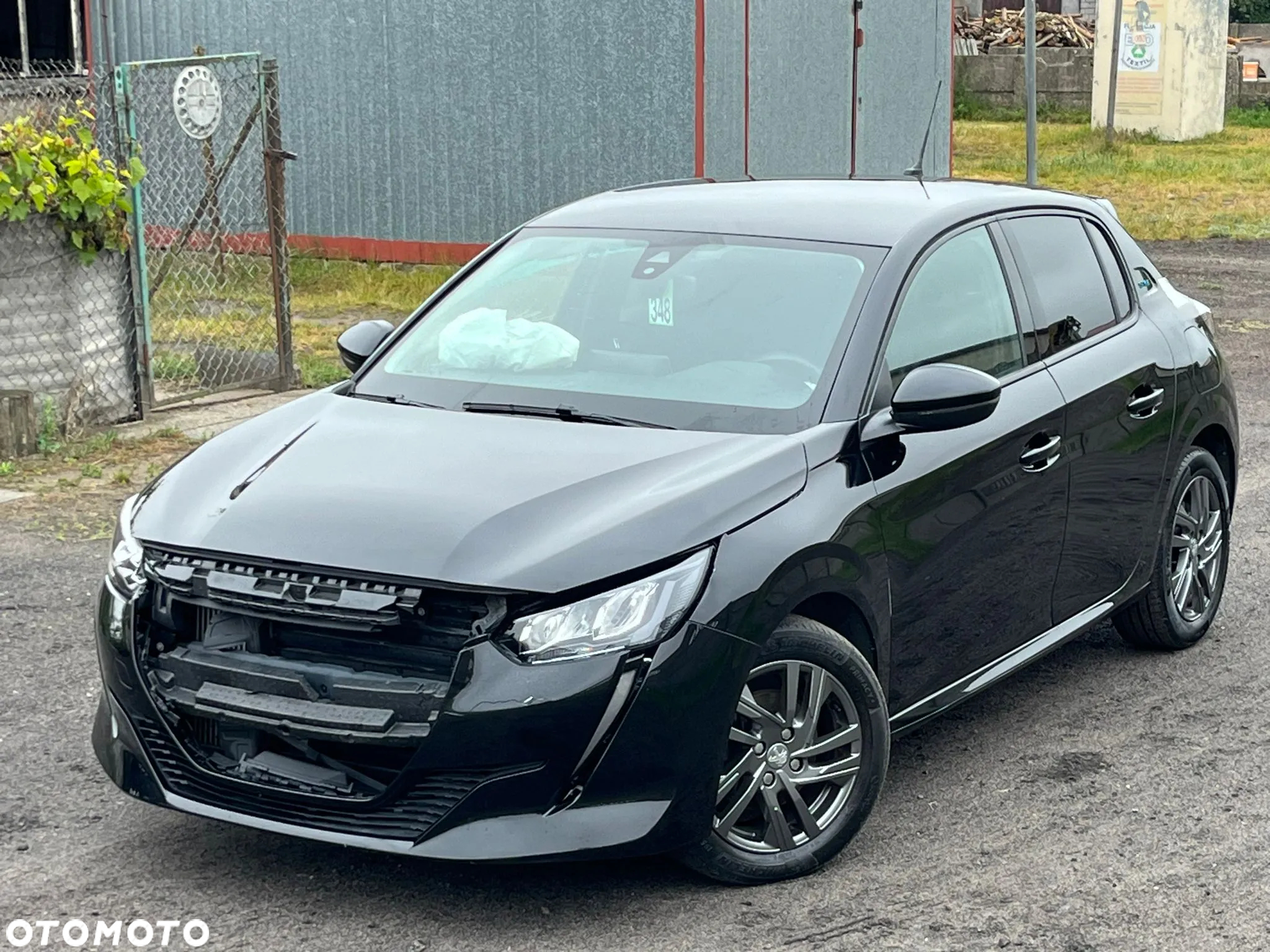 Peugeot 208 - 20
