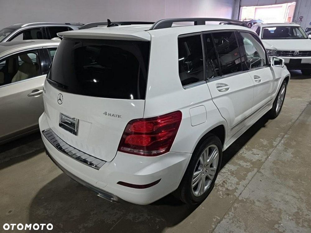 Mercedes-Benz GLK 350 4-Matic - 3